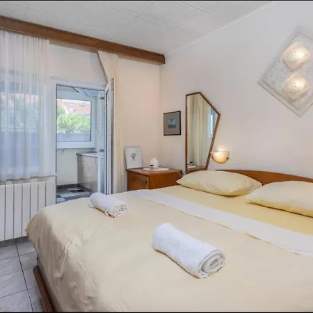 Guest house Ana Selce